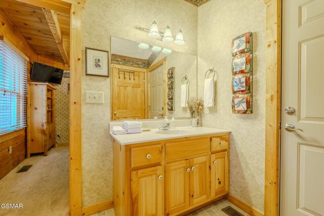 4320 Carolina Cove Way, Pigeon Forge, TN 37863