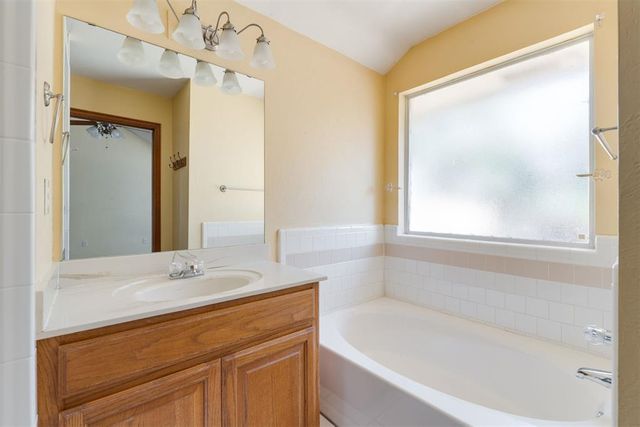 13624 Prairie View Lane, Oklahoma City, OK 73142