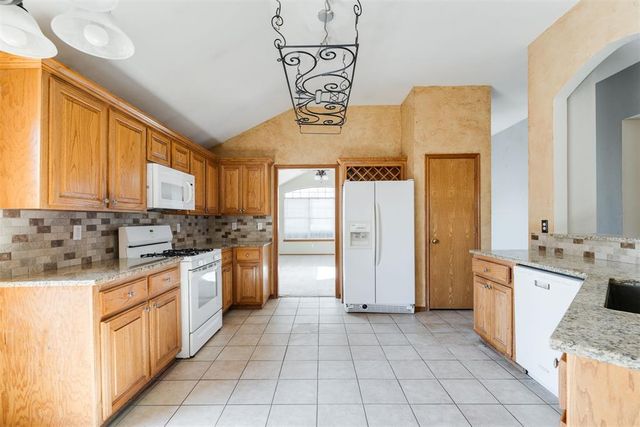 13624 Prairie View Lane, Oklahoma City, OK 73142
