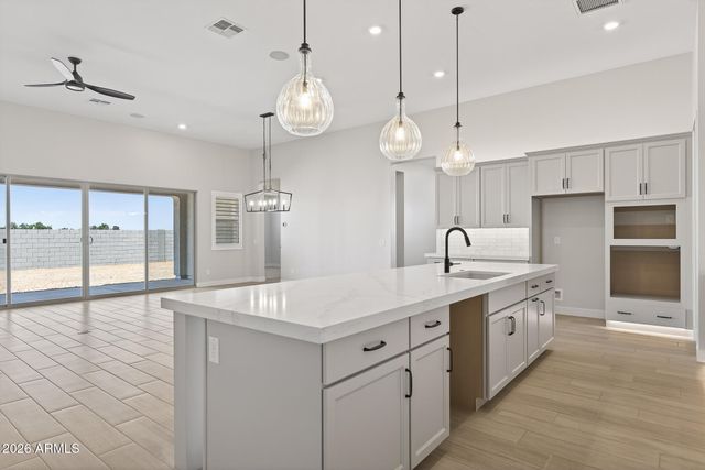 19000 W WESTVIEW Drive, Litchfield Park, AZ 85340
