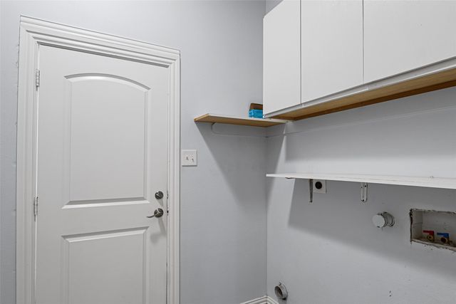 8406 Willowbrook Drive, Rowlett, TX 75088