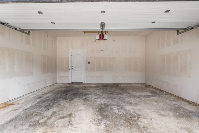 8406 Willowbrook Drive, Rowlett, TX 75088