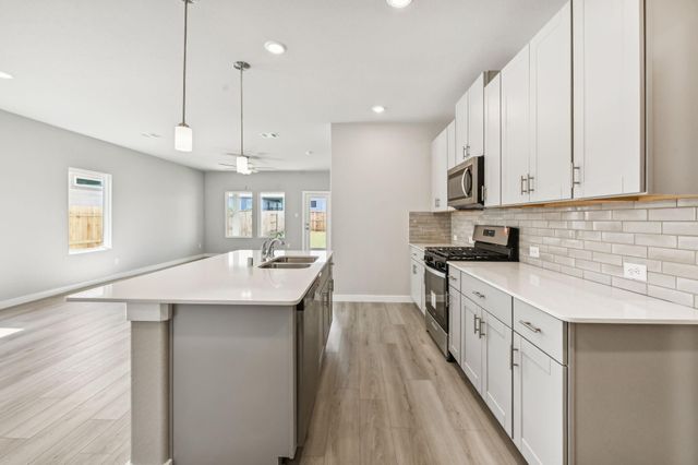 15447 Dapple Bluff Lane, Conroe, TX 77302