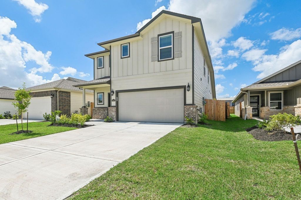 15447 Dapple Bluff Lane, Conroe, TX 77302