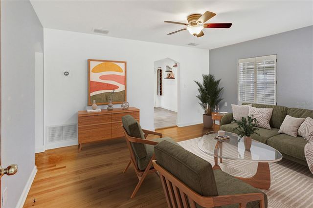 1016 W SMITH STREET, Orlando, FL 32804