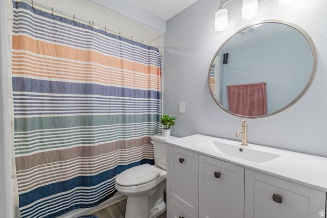 6157 W NELLIES ST, West Jordan, UT 84081