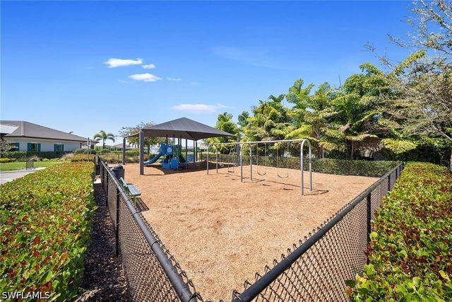 9564 Bexley DR, Fort Myers, FL 33967