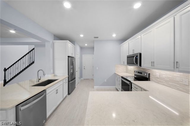 9564 Bexley DR, Fort Myers, FL 33967