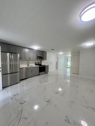 1860 NW 19th St 101, Miami, FL 33125