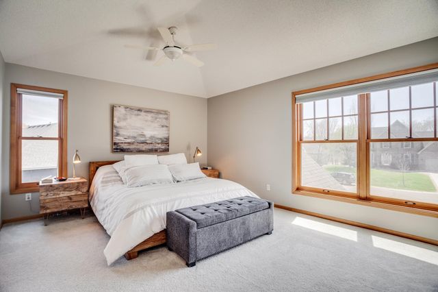 17800 32nd Place N, Plymouth, MN 55447