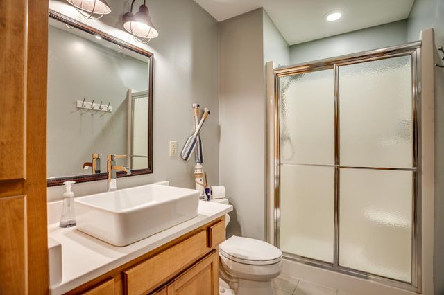 17800 32nd Place N, Plymouth, MN 55447