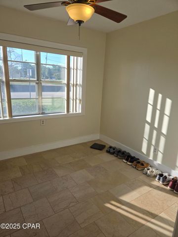 1609 W 13th Street, Panama City, FL 32401