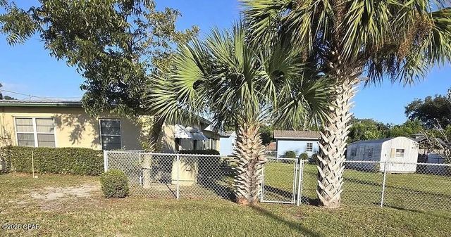 1609 W 13th Street, Panama City, FL 32401