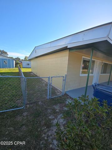 1609 W 13th Street, Panama City, FL 32401