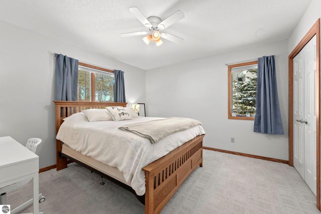 1546 Nightingale Lane, Kingsley, MI 49649