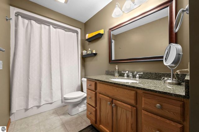 1546 Nightingale Lane, Kingsley, MI 49649