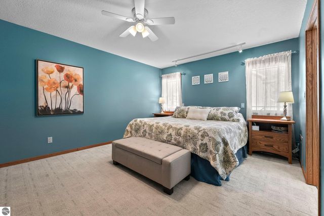 1546 Nightingale Lane, Kingsley, MI 49649