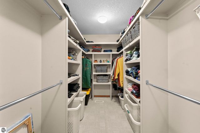 1546 Nightingale Lane, Kingsley, MI 49649