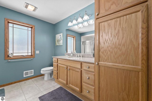 1546 Nightingale Lane, Kingsley, MI 49649