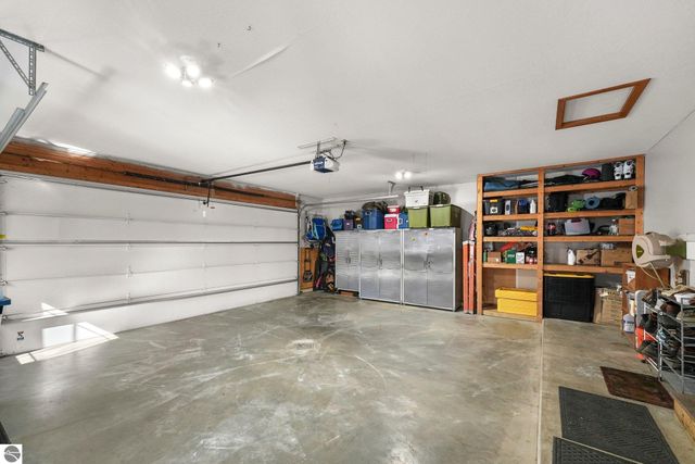 1546 Nightingale Lane, Kingsley, MI 49649