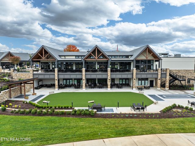 2920 Chestnut Lane, Loudon, TN 37774