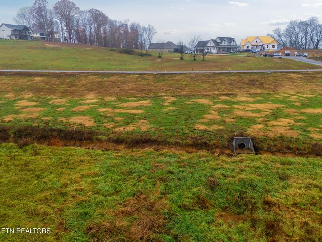 2920 Chestnut Lane, Loudon, TN 37774