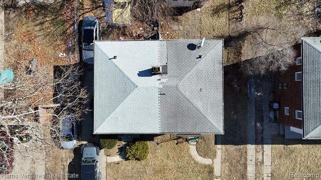 15732-34 Meyers Road, Detroit, MI 48227