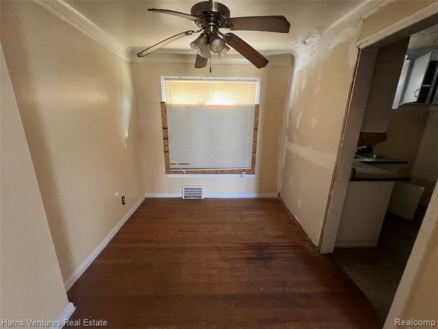 15732-34 Meyers Road, Detroit, MI 48227