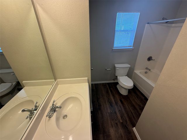 416 Heritage Drive, Crowley, TX 76036