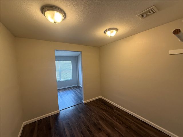 416 Heritage Drive, Crowley, TX 76036