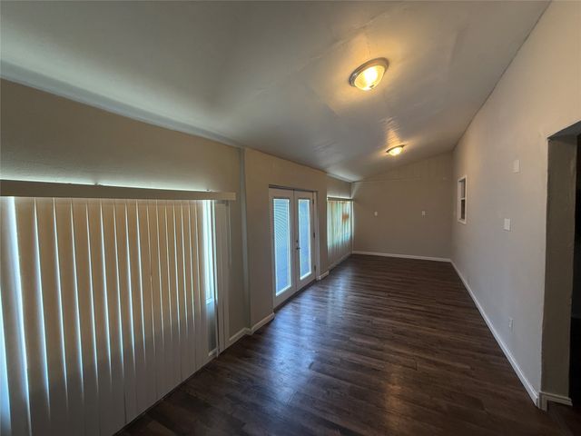 416 Heritage Drive, Crowley, TX 76036
