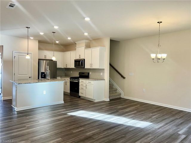 861 Falls Grove Trail, High Point, NC 27265