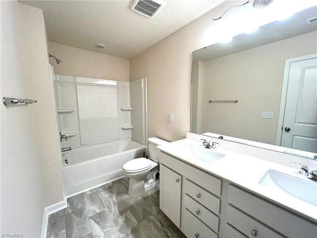 861 Falls Grove Trail, High Point, NC 27265