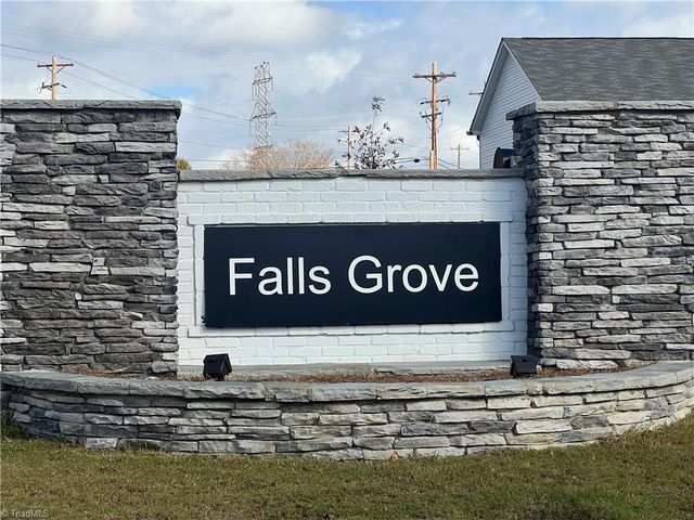 861 Falls Grove Trail, High Point, NC 27265