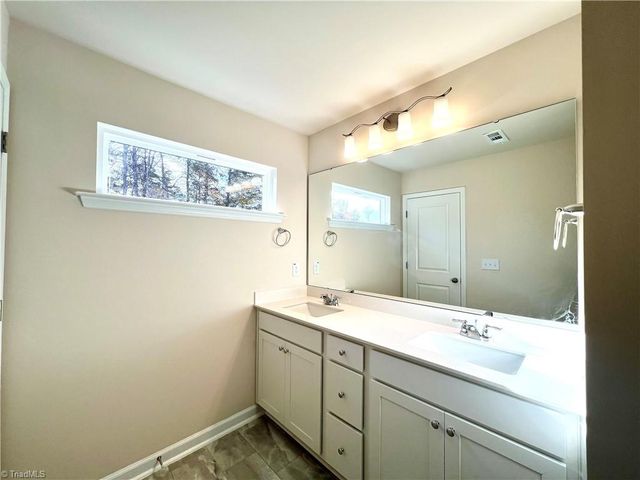 861 Falls Grove Trail, High Point, NC 27265