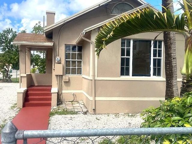 755 NW 59th Street, Miami, FL 33127