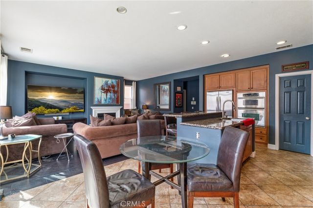 10889 Cameron Court, Corona, CA 92883