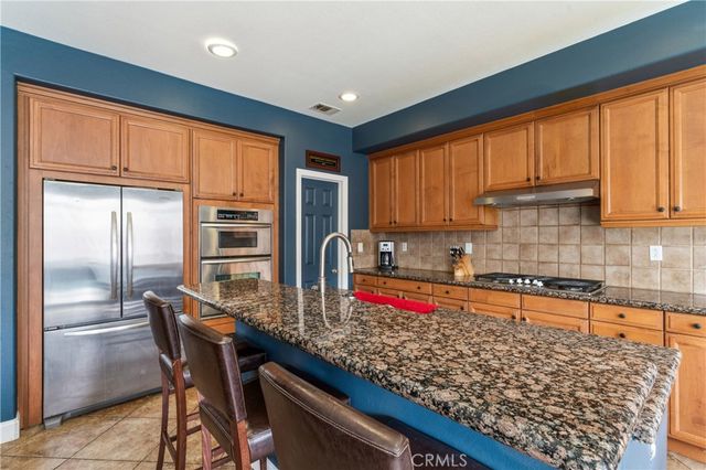 10889 Cameron Court, Corona, CA 92883
