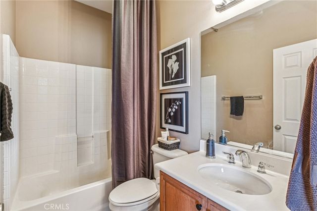 10889 Cameron Court, Corona, CA 92883