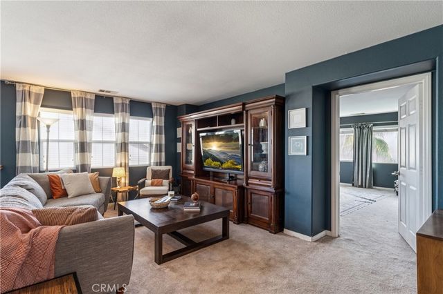 10889 Cameron Court, Corona, CA 92883