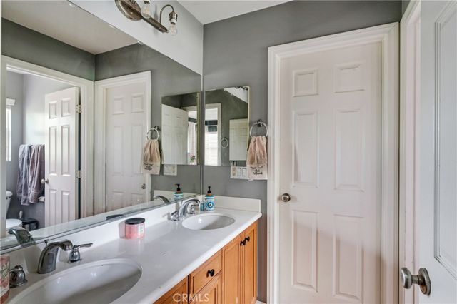 10889 Cameron Court, Corona, CA 92883