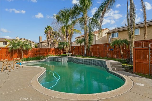 10889 Cameron Court, Corona, CA 92883