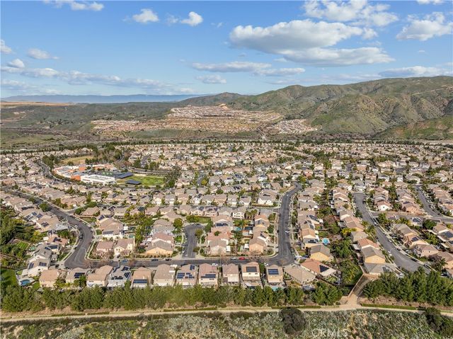 10889 Cameron Court, Corona, CA 92883