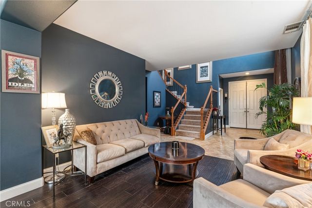 10889 Cameron Court, Corona, CA 92883