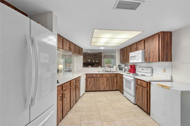 14650 SW 29TH AVENUE ROAD, Ocala, FL 34473