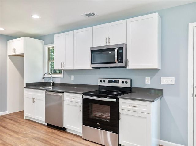 8091 Beachwood Drive, Murrayville, GA 30564