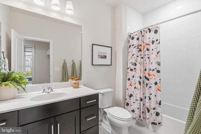 23070 SULLIVANS COVE, Brambleton, VA 20148