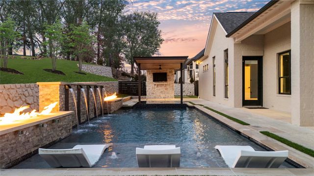 2432 Bellview Circle, Tyler, TX 75709