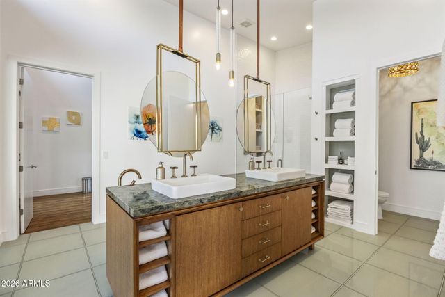 11649 N MILLER Road, Scottsdale, AZ 85260