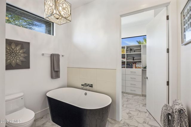 11649 N MILLER Road, Scottsdale, AZ 85260